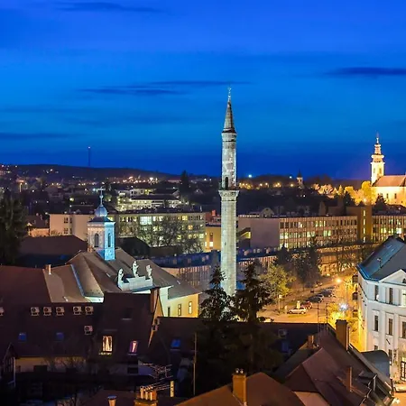 Family Apartment * Eger