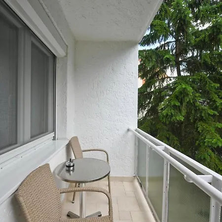Family Apartment *