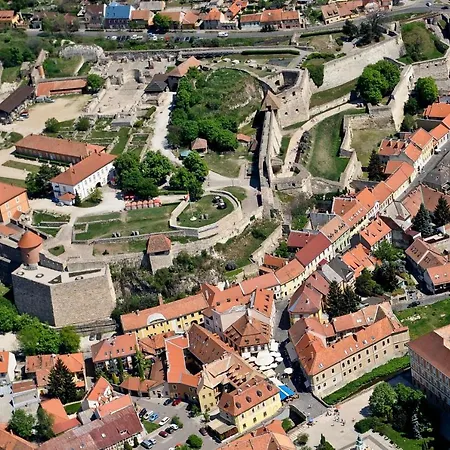 Family Apartment Apartman